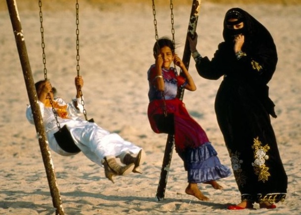 Emirati UAE niqab